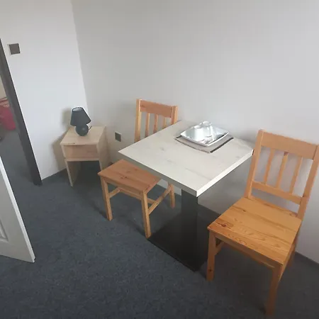 Dvorek Guest house *